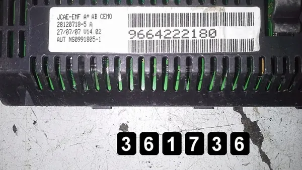 Pantalla de visualización Citroen C4 usado OEM AM-361736 image 6