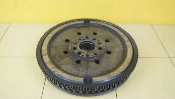VOLVO XC90 V70 S80 XC70 2.4 D5 Volante de Dupla Massa image 2