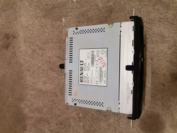 Renault Captur Radio Affichage Navigation OEM 281154879R image 3