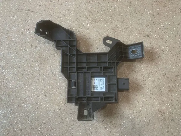 Hyundai Ioniq 5 BSM/BLIS-moduuli vasen OEM 99140GI100 image 5