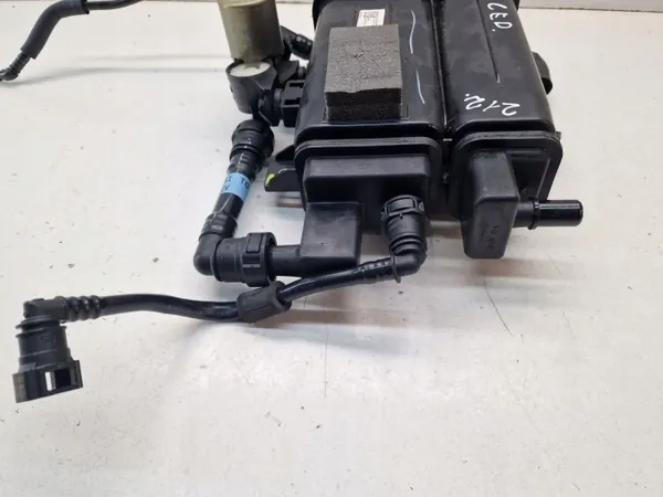 KIA Ceed 2022 Filtre à vapeur carburant OEM 31400CR000 image 9