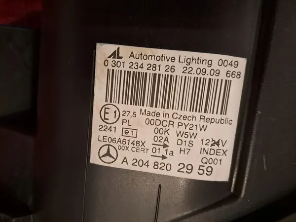 Linker Koplamp Mercedes W204 Bi-Xenon A2048202959 image 5