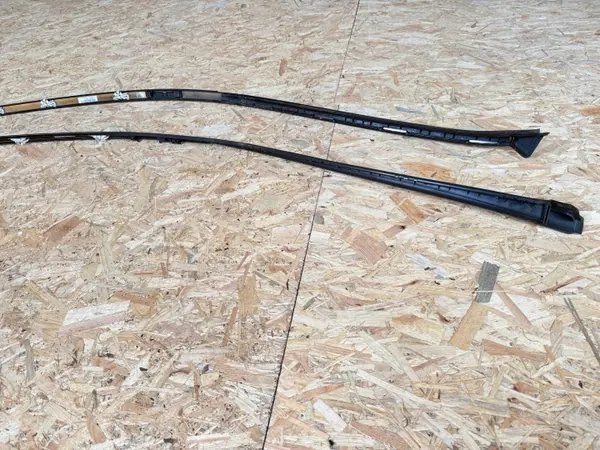 Rail de toit OEM 2186901082 Droit/Gauche Mercedes W218 image 6