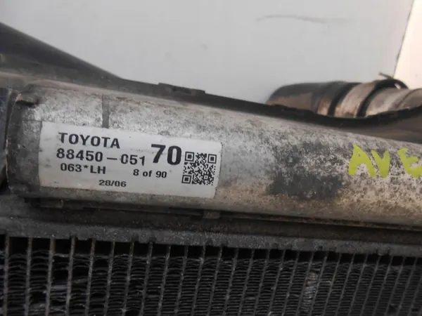 Conjunto de radiadores Toyota Avensis T25 2.0 D4D 88450-05170 image 3