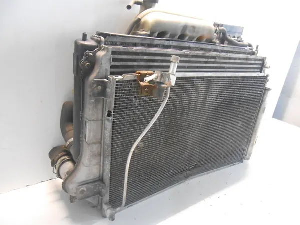 Conjunto de radiadores Toyota Avensis T25 2.0 D4D 88450-05170 image 6