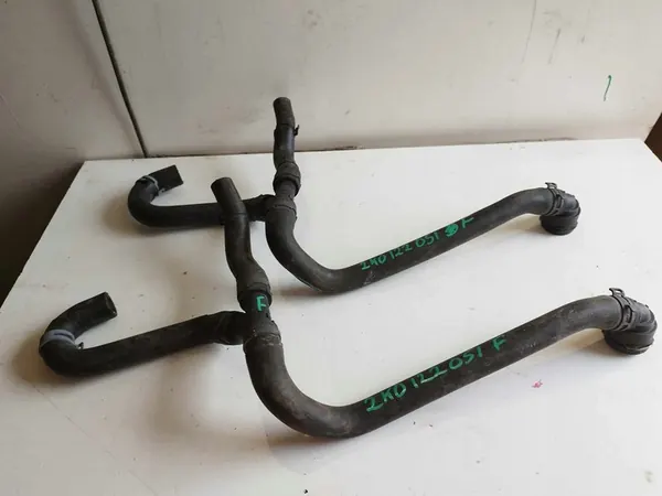 VW Audi Vesiputki OE 2K0122051F image 2