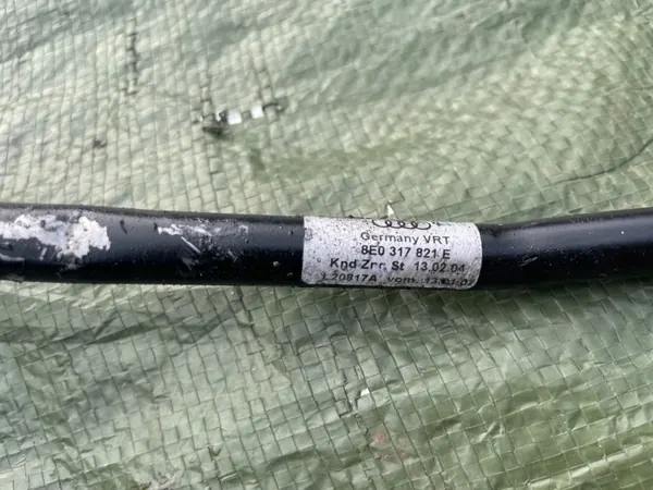 Jeu de Conduites d'Huile Audi A4 B7 2.0 TFSI OEM 8E0317821E image 5