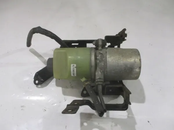 Pompe de direction 4M513K514DA pour Ford Kuga MK1 image 2