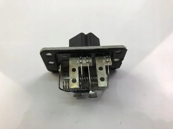 Ford Windstar Lämmitysvastus OEM F78H19A706AA image 3