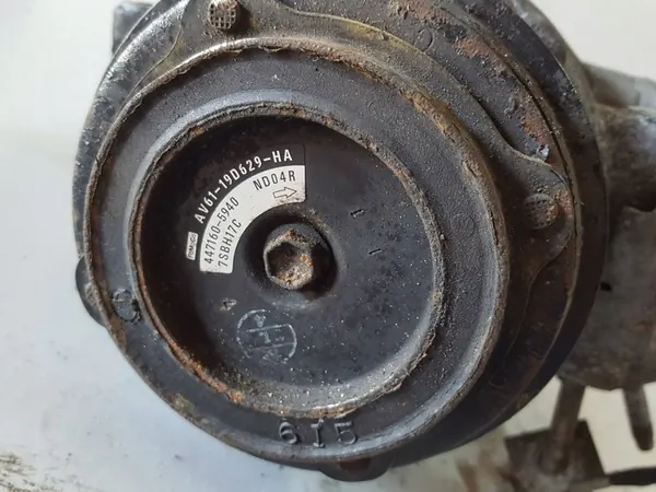 Compresor de aire acondicionado FORD MONDEO MK4 LIFT 1.6 TDCI image 6