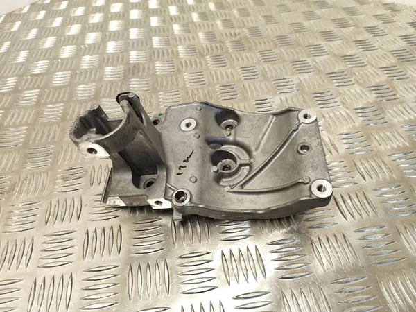 Support compresseur climatisation OEM 9823598480 Peugeot image 2