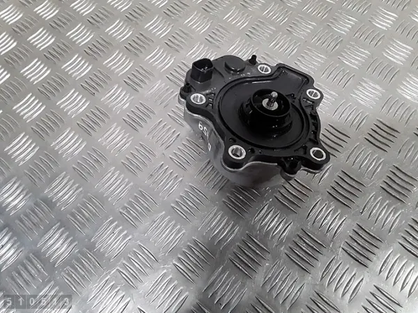Pompe à eau chauffage OEM B24051441719 pour Toyota Prius image 3