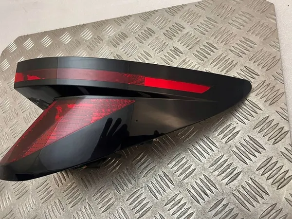 Hyundai Tucson IV NX4 2020 Luz Trasera Derecha 92402N7000 image 6