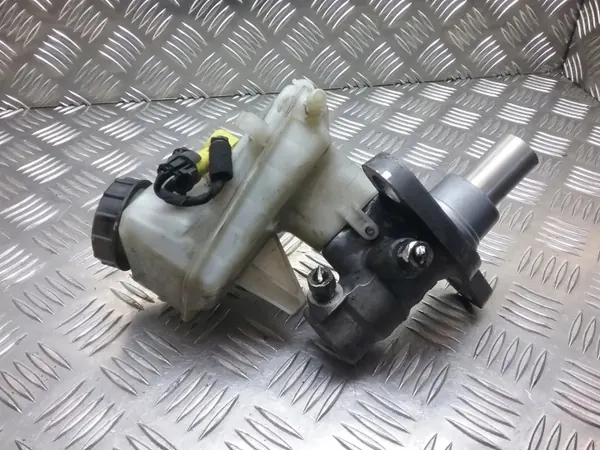 Bromscylinder OEM 03350890511 för Opel Astra J GTC image 2