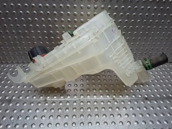 Réservoir d'expansion OEM S26282272 pour Renault Laguna III image 3