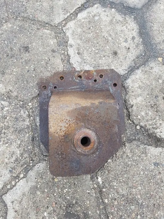 Soporte de Ballesta DAF OEM Lado Izquierdo - Usado image 2