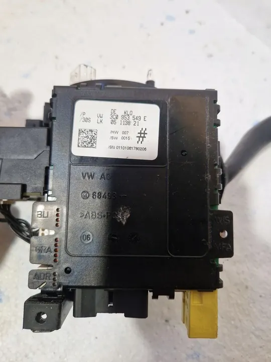 VOLKSWAGEN PASSAT B6 2.0TDI Schalter image 4