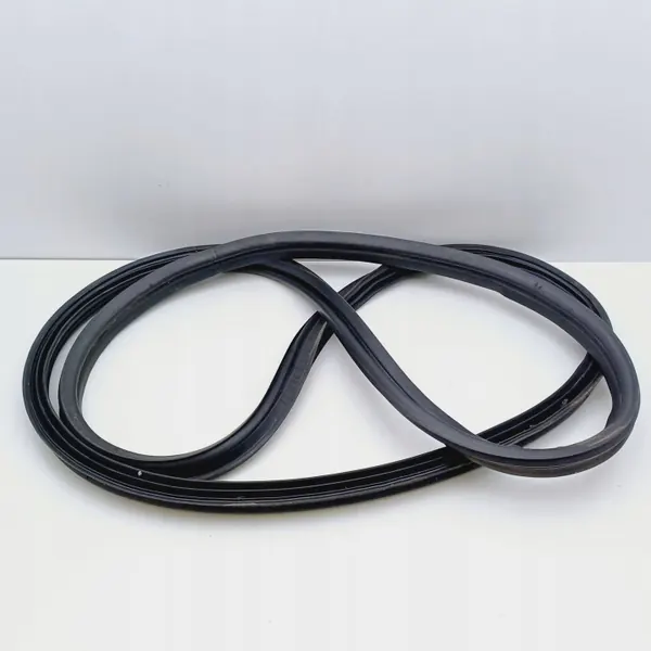 Junta del maletero OEM DRC98717 para Hyundai i30 image 2