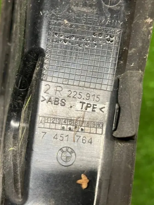 OEM 7451763 Linke Heckleuchtenabdeckung BMW X5 G05 image 3