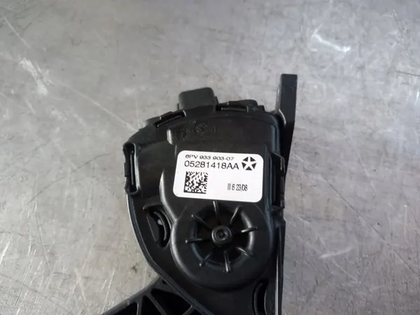 OEM 6PV933903-07 Gaspotentiometer für Dodge 3.3L image 3