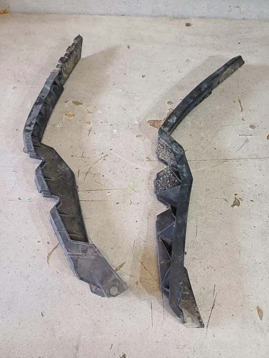 Guide Paraurti Anteriore Sinistra + Destra Skoda Octavia II image 2