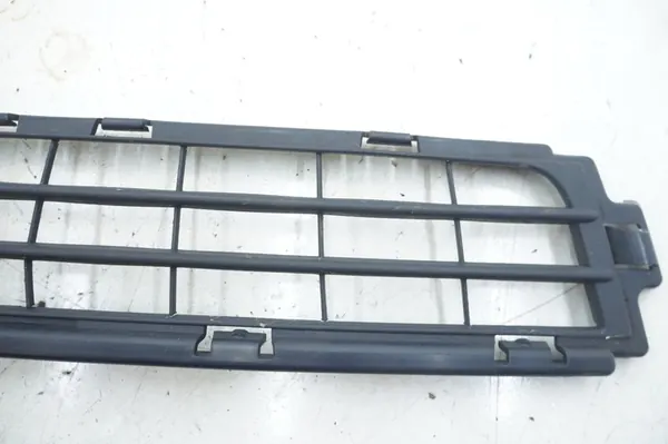 VOLVO V50 I S40 II Griglia Anteriore 30744911 image 2