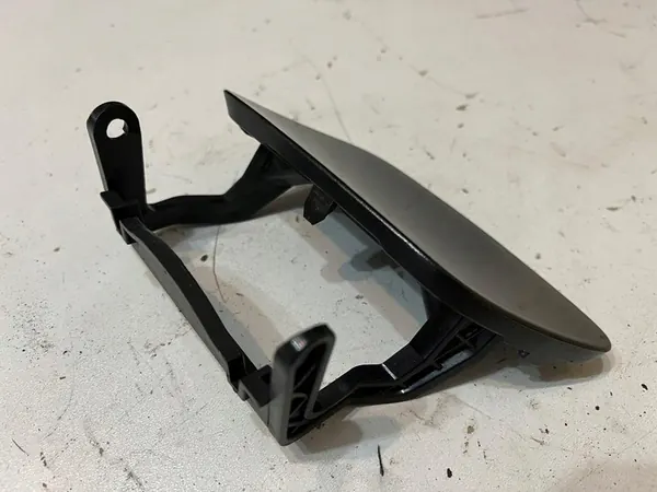 Tapa de lavaparabris izquierda AUDI Q5 8R0955275C image 3