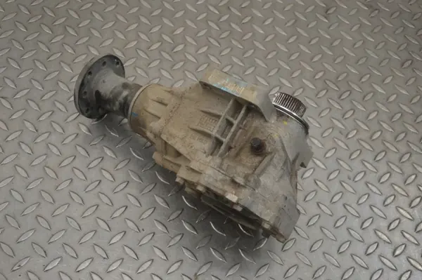 Vorderachsgetriebe KIA Sorento III TG10F1906 image 3