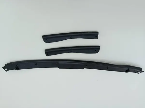 Joint de Capot Audi A6 Set OEM 4KO823124-126 image 3