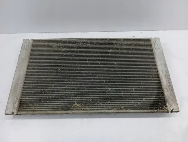 BMW OE Jäähdytin OEM 7787440 5-sarja E60/E61 image 6