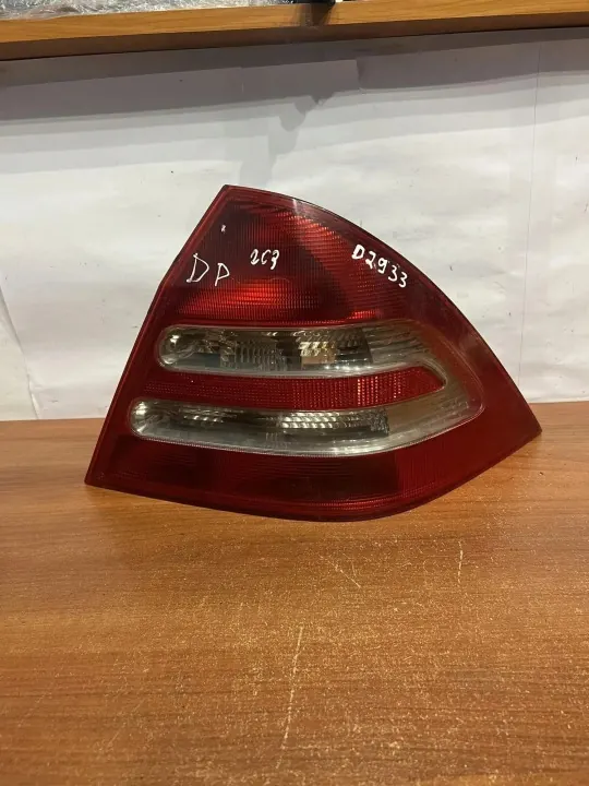 Panneau arrière carrosserie Mercedes-Benz OEM D2933 C W203 image 2