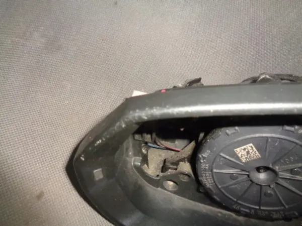 Espejo izquierdo Audi Q2 OEM 81a9595 - Usado image 3