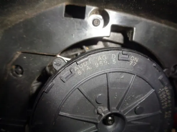 Espejo izquierdo Audi Q2 OEM 81a9595 - Usado image 8