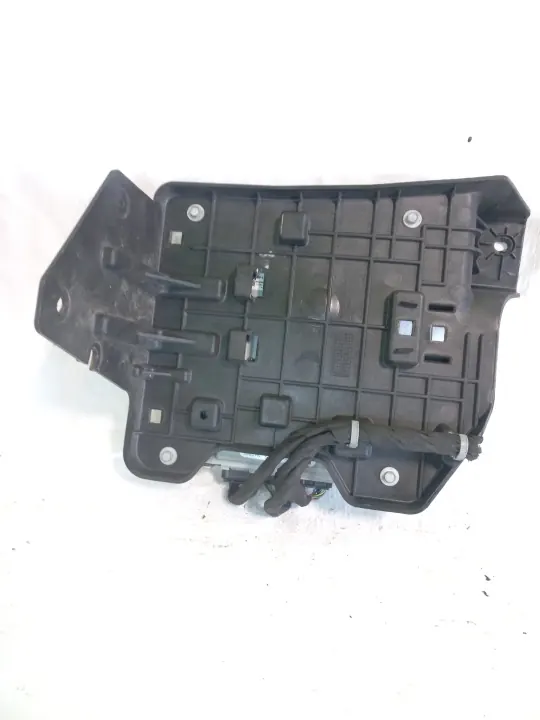OEM 22875495 radiovahvistin Chevrolet Malibulle image 3