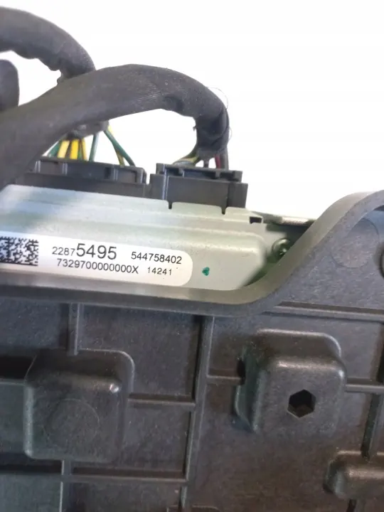 OEM 22875495 radiovahvistin Chevrolet Malibulle image 4