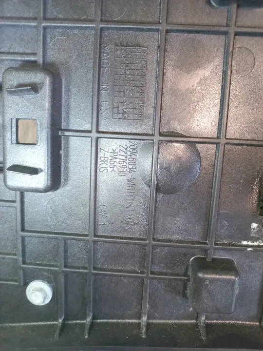 OEM 22875495 radiovahvistin Chevrolet Malibulle image 5