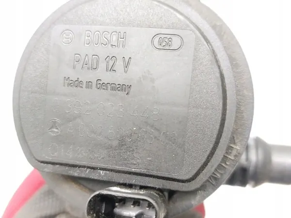 Pompe à eau Mercedes-Benz OEM A0005006300 - Occasion image 4