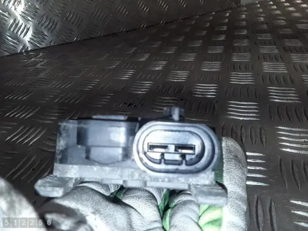 Módulo relé luzes Mercedes OEM 940002906 image 4