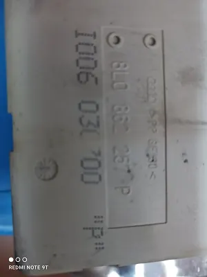 Audi central låspump OEM 8L0862257L Begagnad image 3