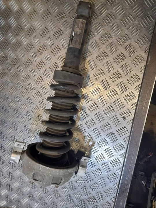 Ammortizzatore lato sinistro Audi Q7 4L 2012 OEM image 3