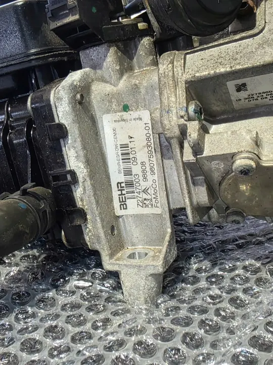 Válvula EGR OEM 9807593080 para Citroen Peugeot 2.0 HDI image 5