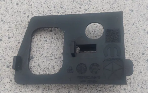 OEM 68543805AC Bovenste radiatorbevestiging linkerkant image 2