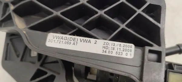 VW Passat B6 Kupplungspedalkabel image 4