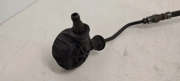 VW Passat B6 Kupplungspedalkabel image 9