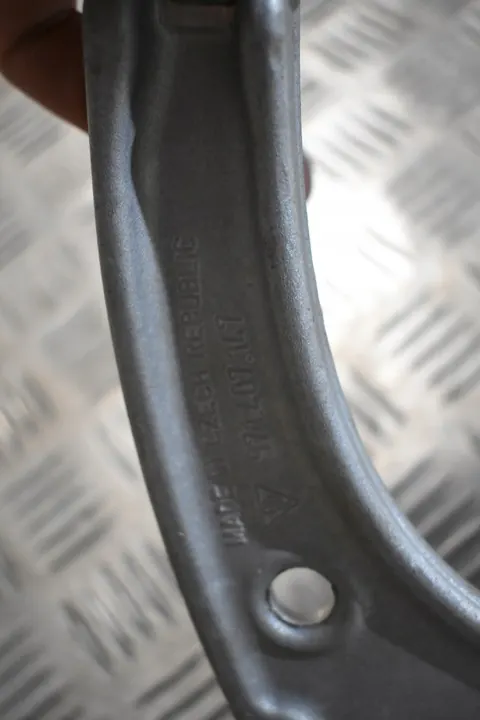 Oikea Etu Jousitus Porsche Panamera 971 image 4