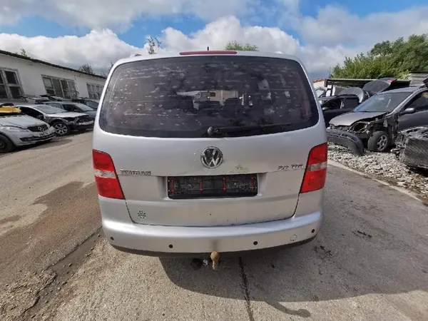 Volkswagen Touran Klimaanlagenbedienfeld (Heizschalter) OEM image 9