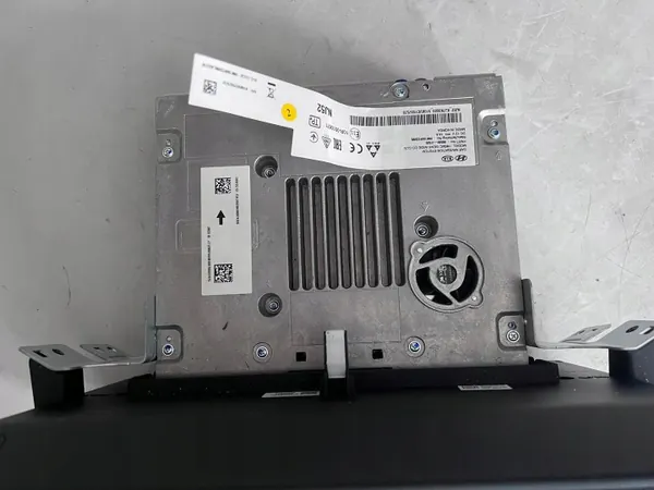 Écran Radio Navigation Kia Xceed OEM 96560-J7520 image 9