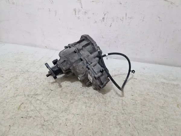 Boîte de transfert Ford OEM L1M3-7A195-AE Explorer 2020- image 3