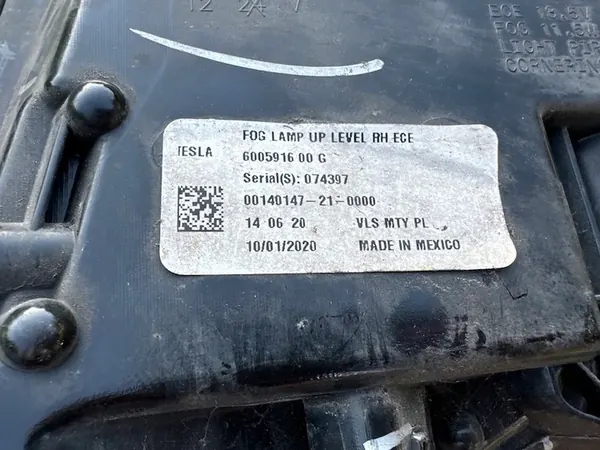 Farol Dianteiro Direito Halógeno Tesla Model S image 4