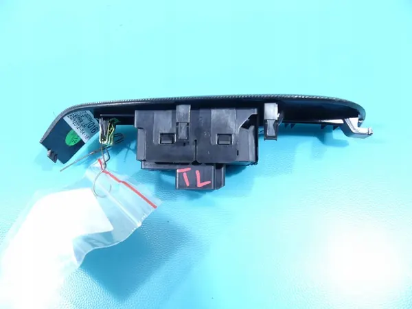 Linker hinterer Fensterheberschalter Chevrolet Malibu IV 11-16 image 3